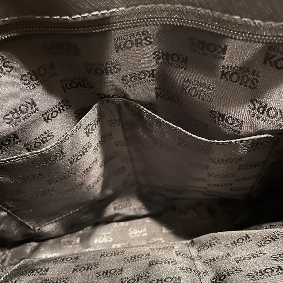 Michael Kors Black Sady Purse. Saffiano leather with silver accents - Picture 8 of 16